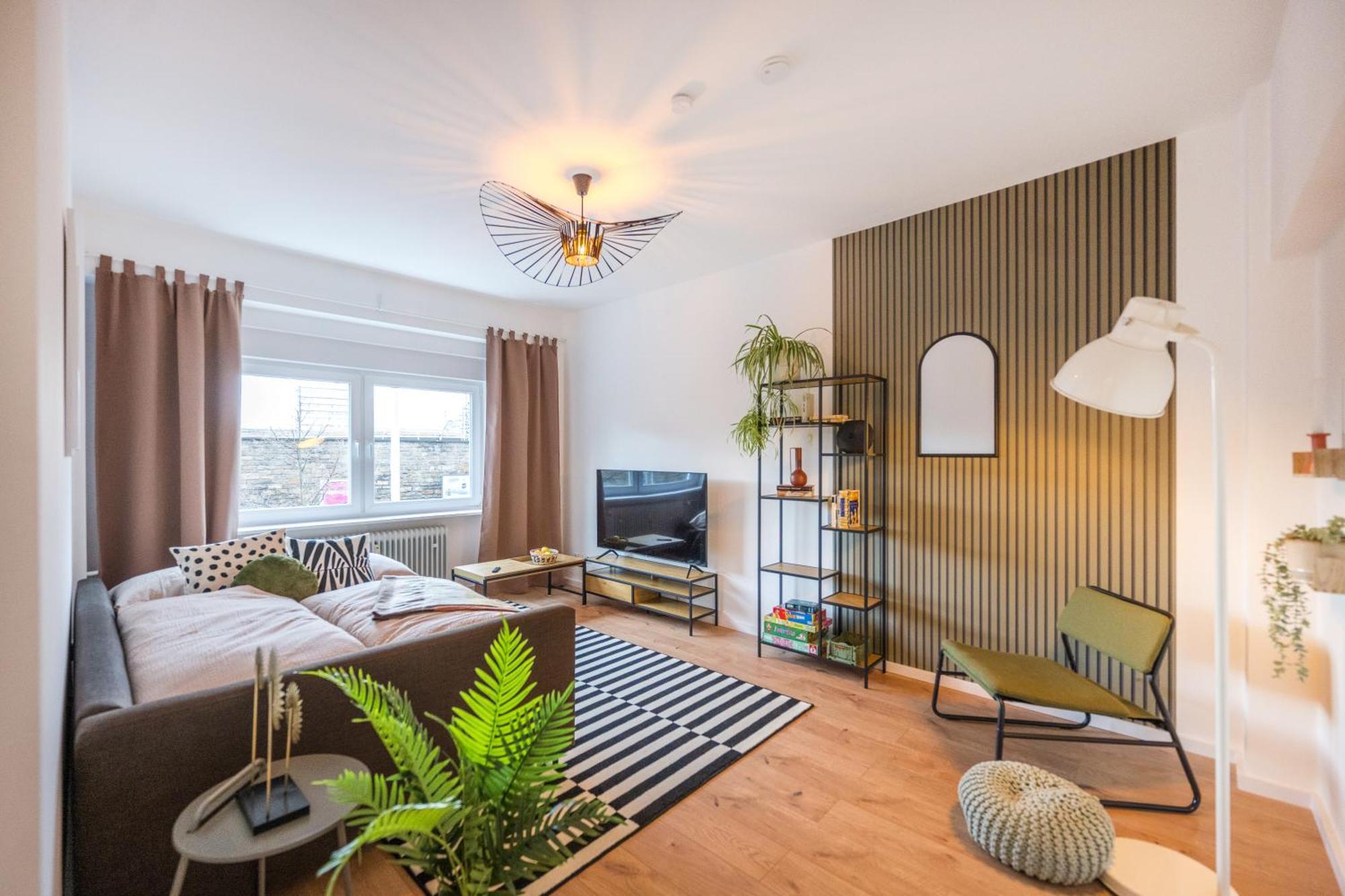 Neu: 100M² - Ideal Fuer Familien/Geschaeftsr. - Hbf Coblenza Exterior foto